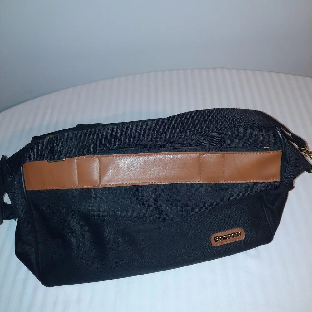 Samsonite black brown